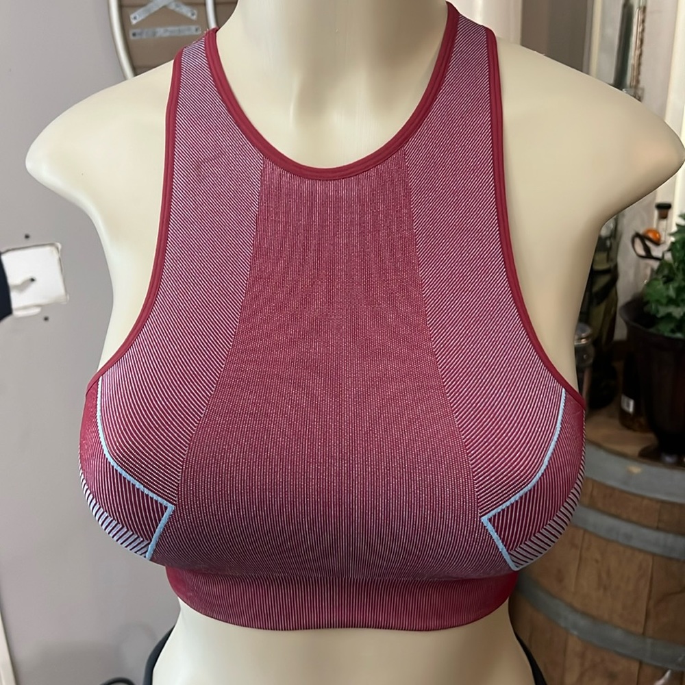 FASHION NOVA